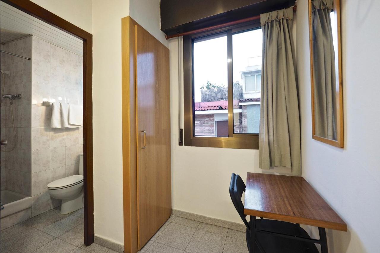 Hostal Ballestero Барселона Екстер'єр фото